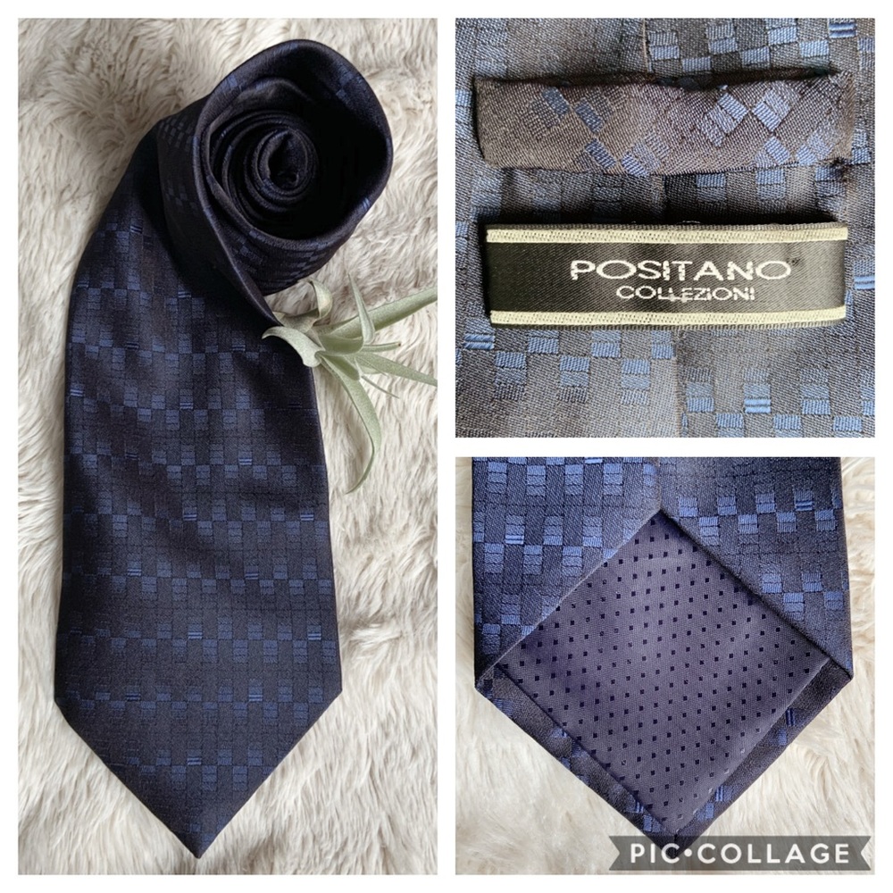 Blue tie